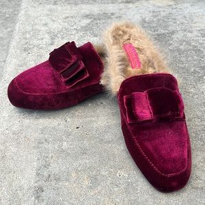 Catherine Malandrino Farrow suede slippers